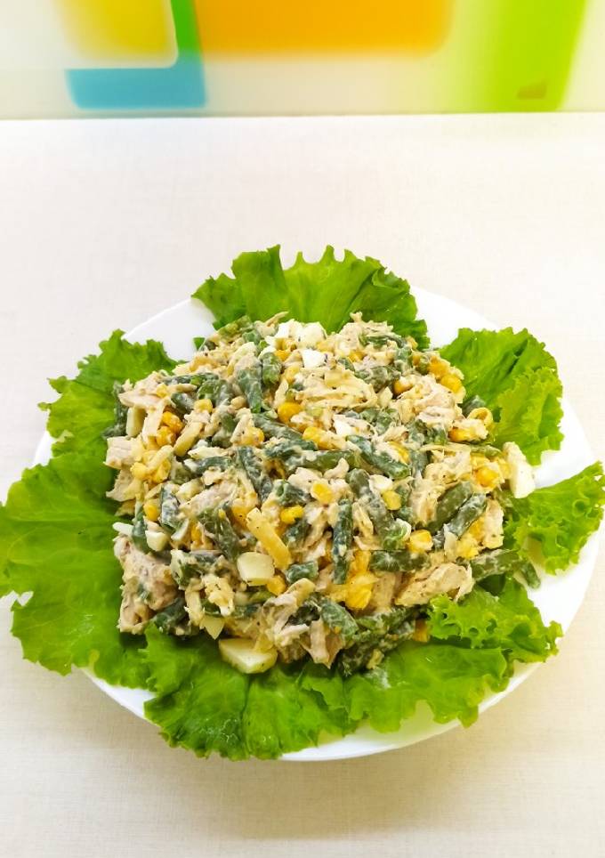 ПХ Салат зі стручковою квасолею і куркою