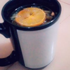 A picture of Black spicy lemon tea.