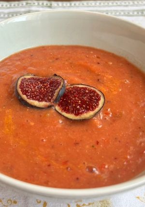 Una foto de Gaspatxo de figues
