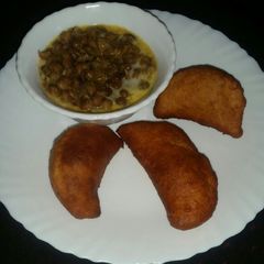 Mahamri kwa Mbaazi (pigeonpeas) za Nazi #4WkChallenge A picture of Mahamri kwa Mbaazi (pigeonpeas) za Nazi #4WkChallenge.
