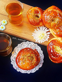 عکسی از دستور نان شیرینی گل رز با کرم کاسترد