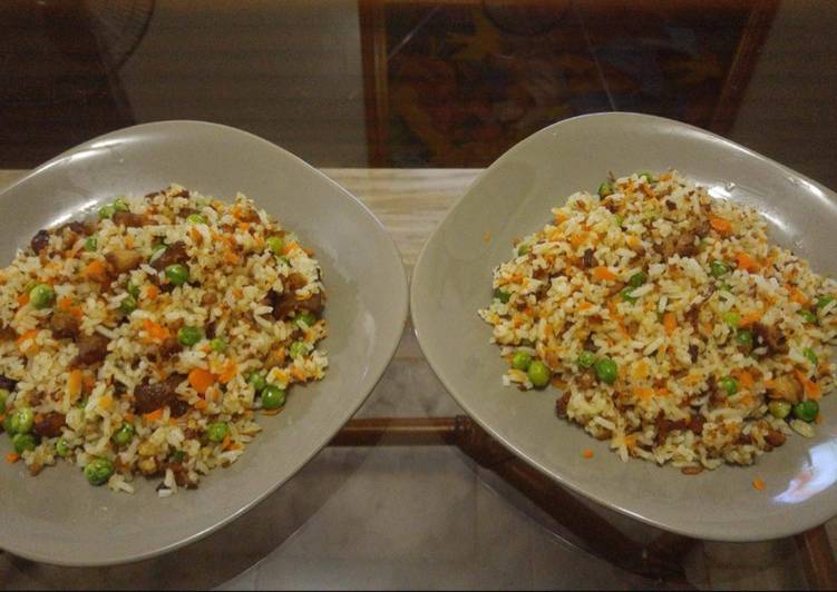 How to Prepare Speedy Adobo Fried Rice