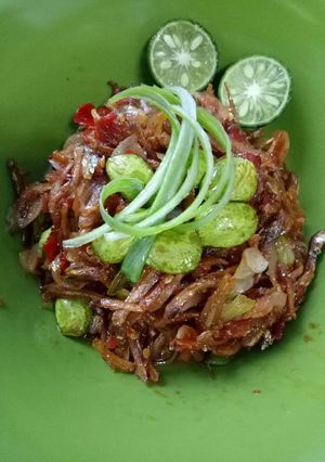 Foto resep Oseng bawang teri pete
