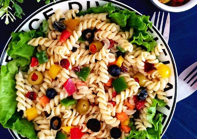 Rainbow pasta salad #eattherainbow