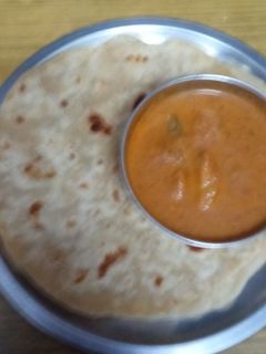 சப்பாத்தி உருளைக்கிழங்கு சால்னா செய்முறை முக்கிய புகைப்படம்
