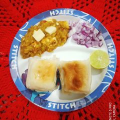 A picture of Pav Bhaji.