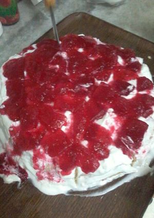 A picture of Jello Torte.