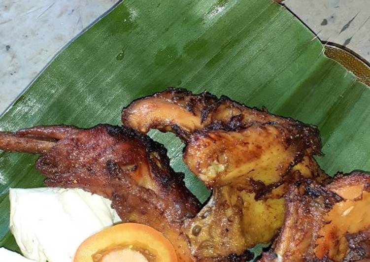 Resep Ayam kampung goreng bacem - Resep Enak Indonesia