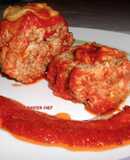 Polpette di Tritato Misto con ripieno di Scamorza Affumicata al Sugo
