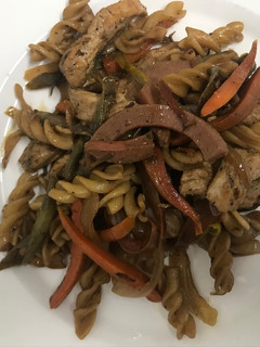 Una foto de Wok al freezer