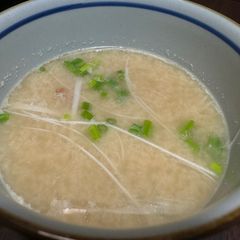 A picture of Sea bream miso soup.