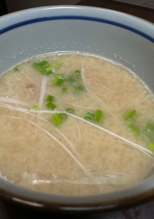 A picture of Sea bream miso soup.