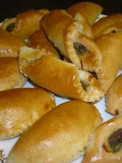 صورة لوصفة فطاير امي باللحمه المفرومه