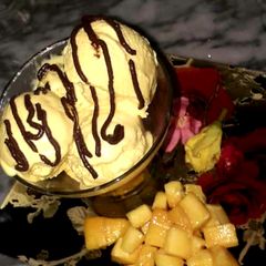 A picture of Mango Ice cream🍨.