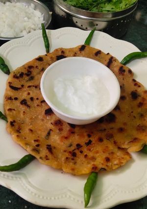 A picture of Chawal ke Aate ki Spicy Roti.