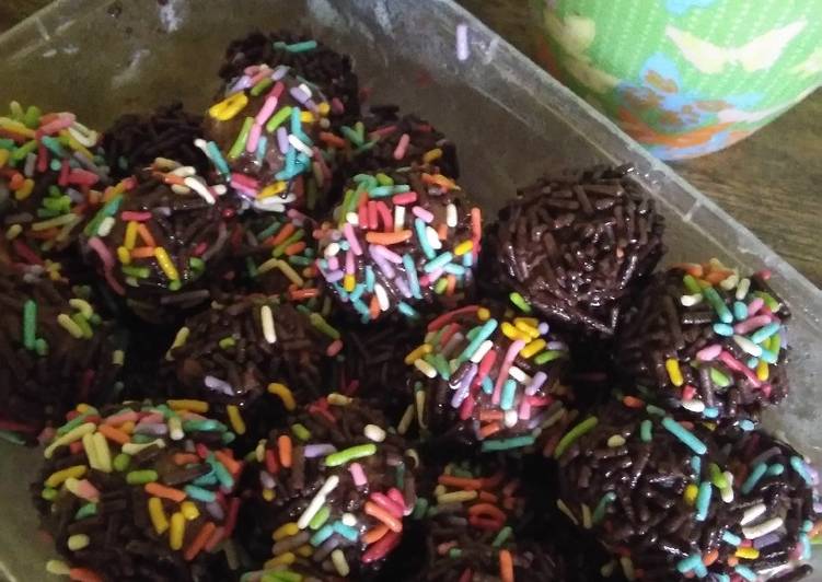 Bola Coklat Biskuit Marie 🍫🍪