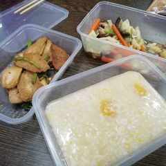 A picture of Mix sweet potatoes porridge.