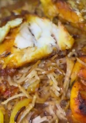 عکسی از دستور ته چین رشته با ماهی