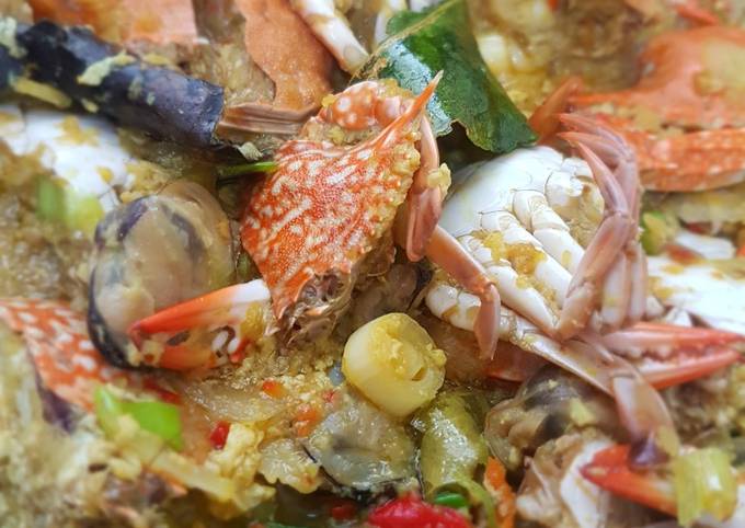 Kepiting kerang saos padang