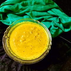 A picture of Mustard sauce.