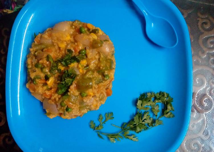 Recipe of Any-night-of-the-week Veggie oats masala