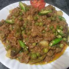 A picture of Qeema mater aloo.