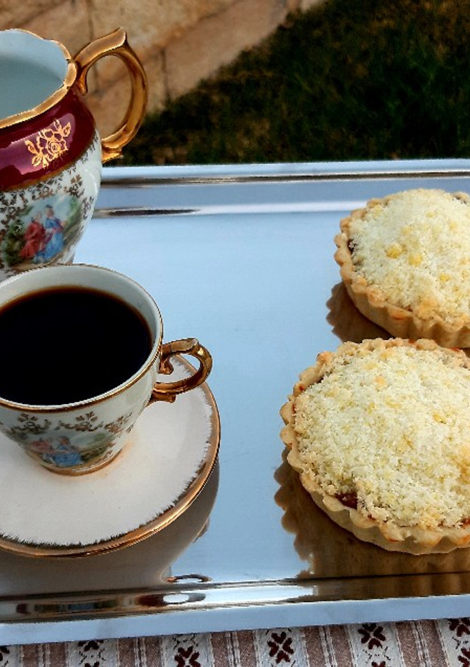 Una foto de Tarta de coco y dulce de leche 🥧