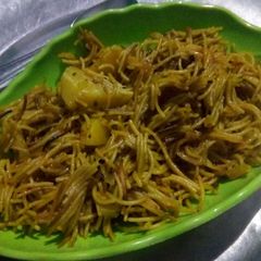 A picture of Spicy vermicelli.