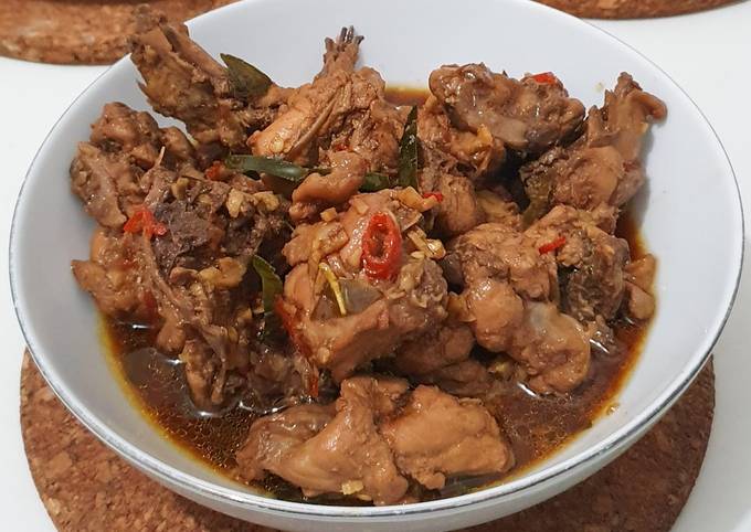 Balungan Ayam Kecap Pedas