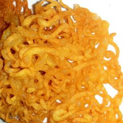 A picture of Jelebi.