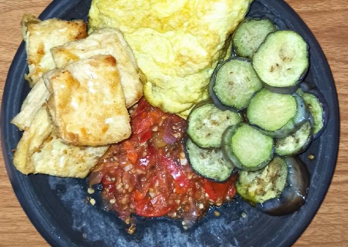 Cara Gampang Menyiapkan Penyetan murah meriah yang Enak Banget