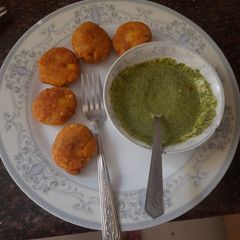 A picture of Sago & Potato Patties.