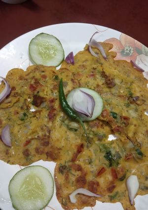 A picture of Besan chilla.