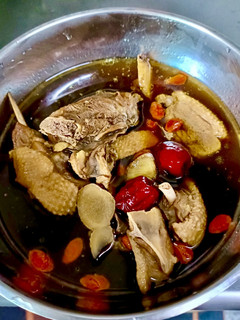 大同電鍋燉當歸鴨湯 的食譜成品照片