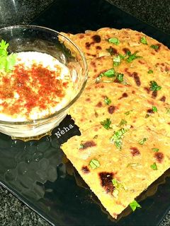 मूली पराठा (Muli Paratha Recipe in Hindi) रेसिपी मुख्य फोटो