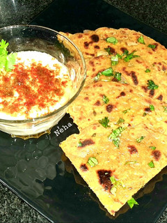 मूली पराठा (Muli Paratha Recipe in Hindi) रेसिपी मुख्य फोटो