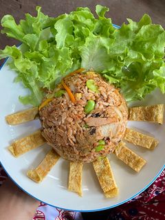 รูปของ ข้าวผัดกิมจิทูน่า+ไข่ม้วน โปรตีนเน้นๆ