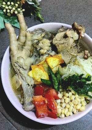 Foto resep Soto Ceker dan Tulang Kerongkongan Ayam Kuah Bening