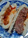 Chorizo con salsa en caldero