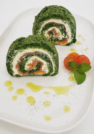 Une photo de Roulé au saumon et aux épinards