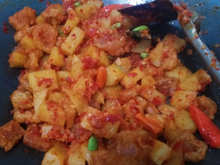 Cara Simple Menyiapkan Resep  Kentang krecek balado with pete yang Menggugah Selera, Bisa Manjain Lidah