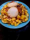 Ensalada de calabacín, mango y queso de cabra