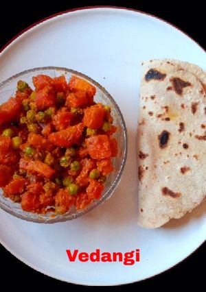 A picture of Gajar Mattar Ki Sabji.