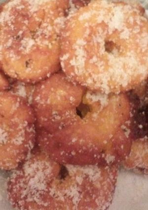 Una foto de Buñuelos de calabaza dulces y fritas