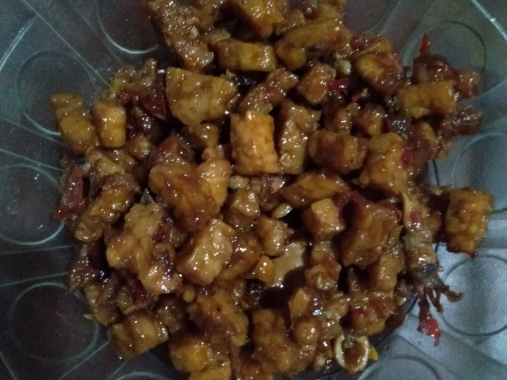 Cara Sederhana Menyiapkan Resep  Orek tempe baby cumi asin yang Bisa Manjain Lidah, Bisa Manjain Lidah