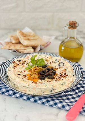 صورة لوصفة لبنة بالخضار الذ غموس للفطار و العشا