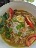 Soto Ayam Sayuran (Kuah bening)