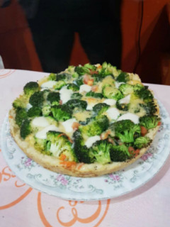Una foto de Tarta de brócoli en sartén