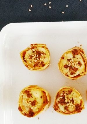 A picture of Peanut Butter Banana Sushi.
