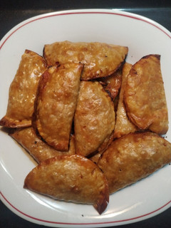 Una foto de Empanadillas de atún al horno